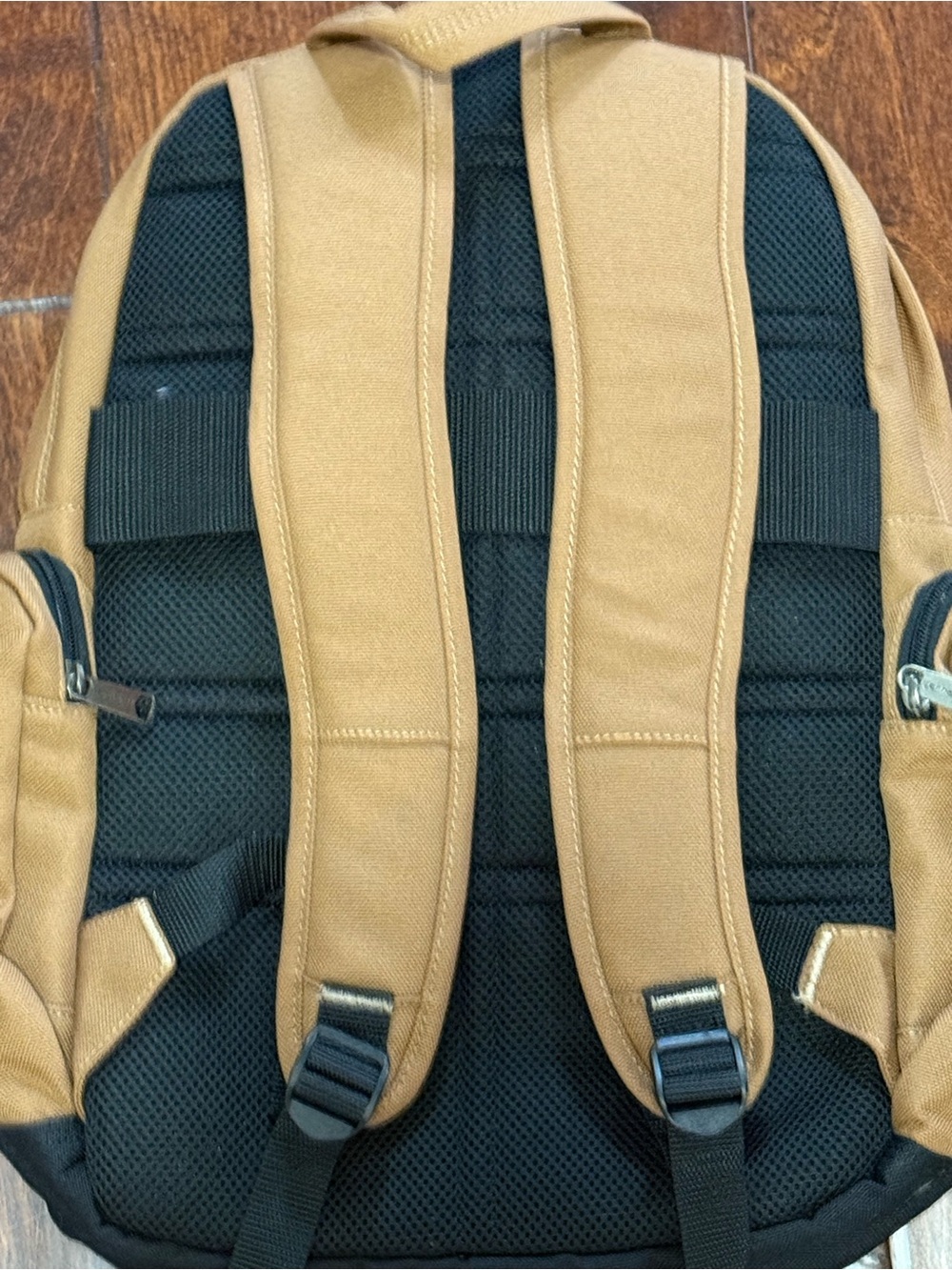 Carhart backpack - Picture 2 of 2